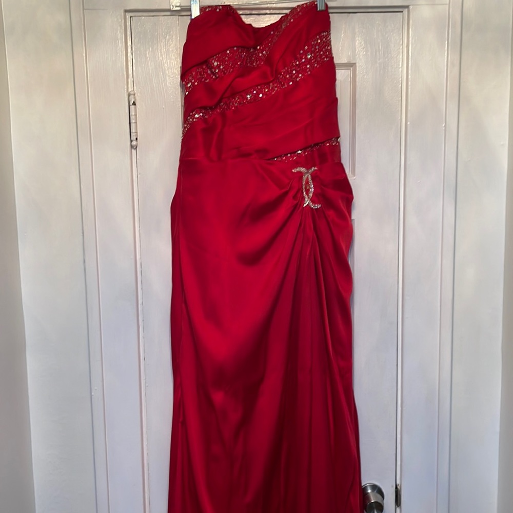 Red off shoulder Bridesmaid, Prom or evening gown for any occasion..
